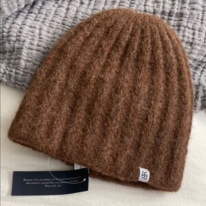 NWT Soft BANANA REPUBLIC Beanie